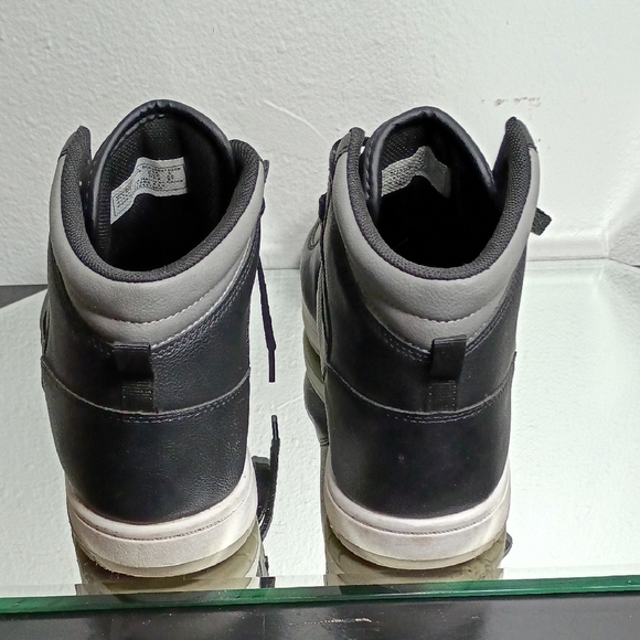 SOLD - Picture 3 of 12